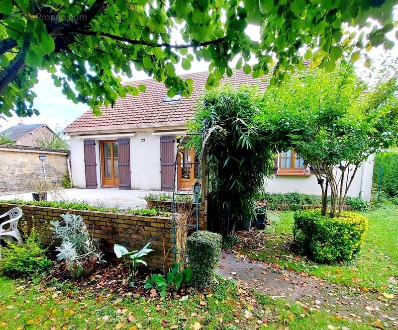 Maison à MAGNY-EN-VEXIN