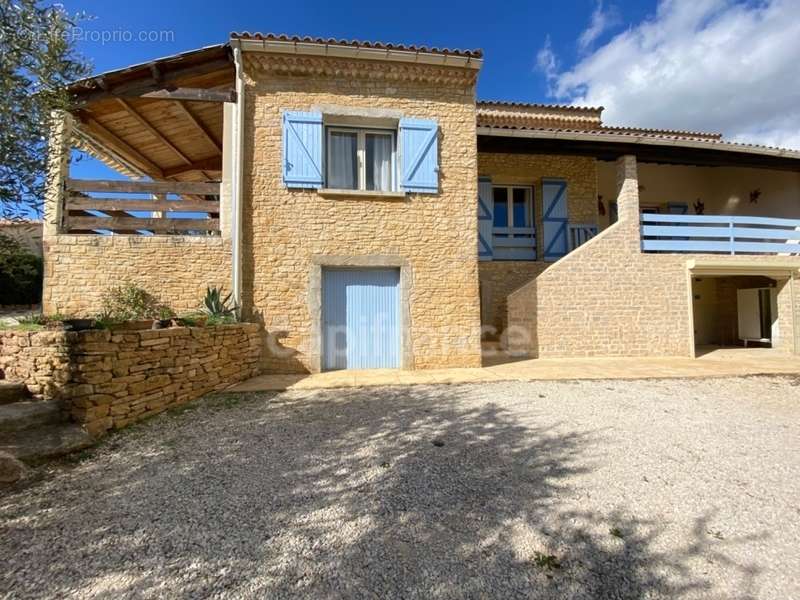 Maison à UZES