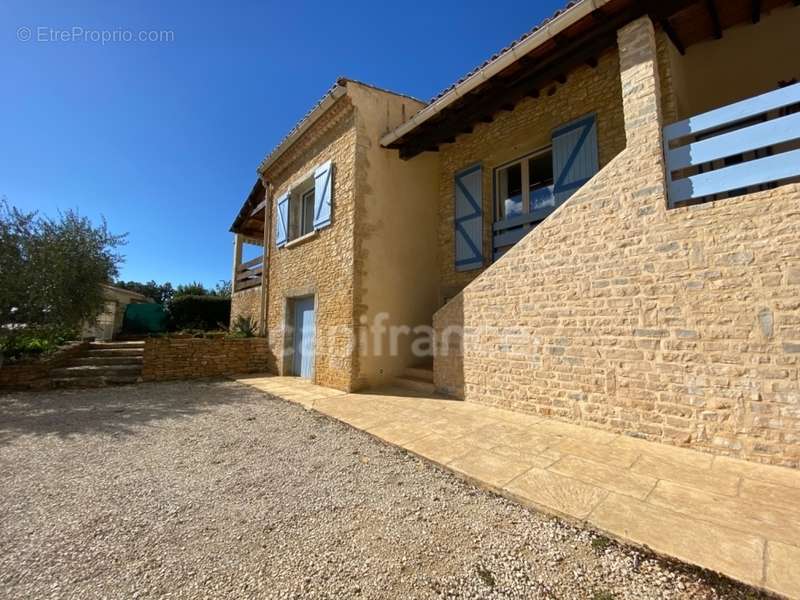 Maison à UZES