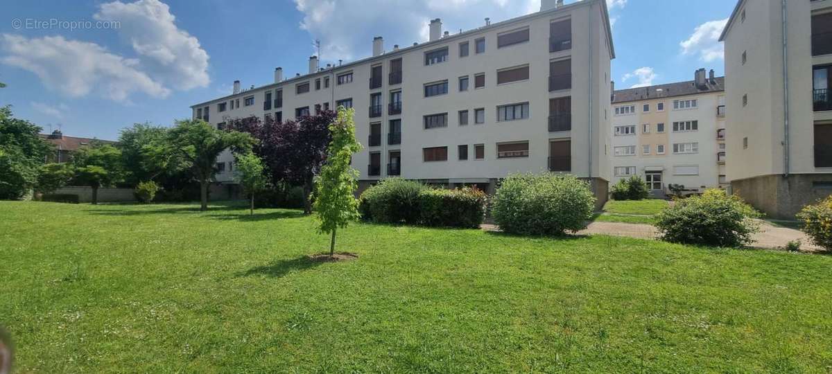 Appartement à MARGNY-LES-COMPIEGNE