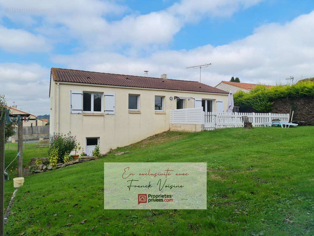 Maison à SAINT-MARS-LA-REORTHE