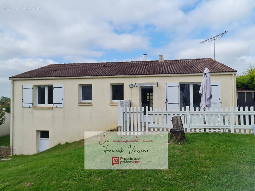 Maison à SAINT-MARS-LA-REORTHE