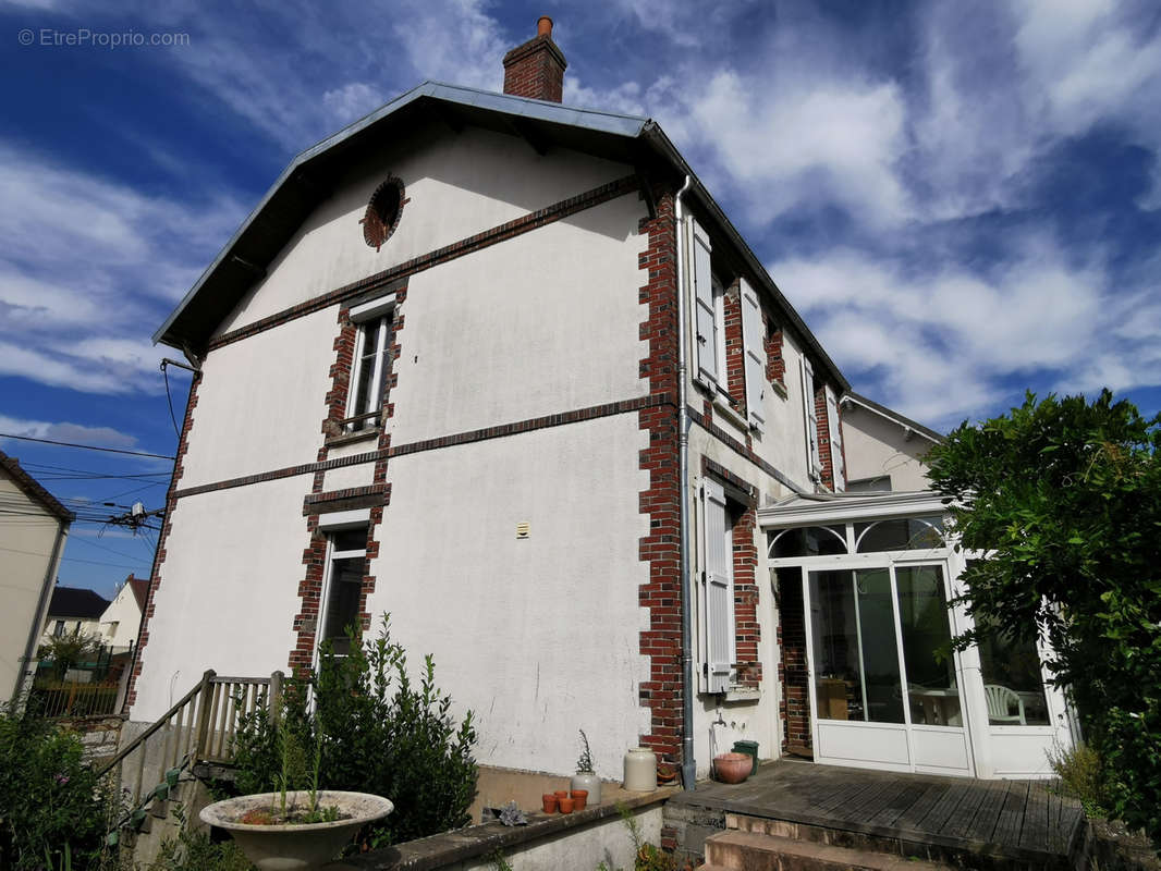 Maison à SENS