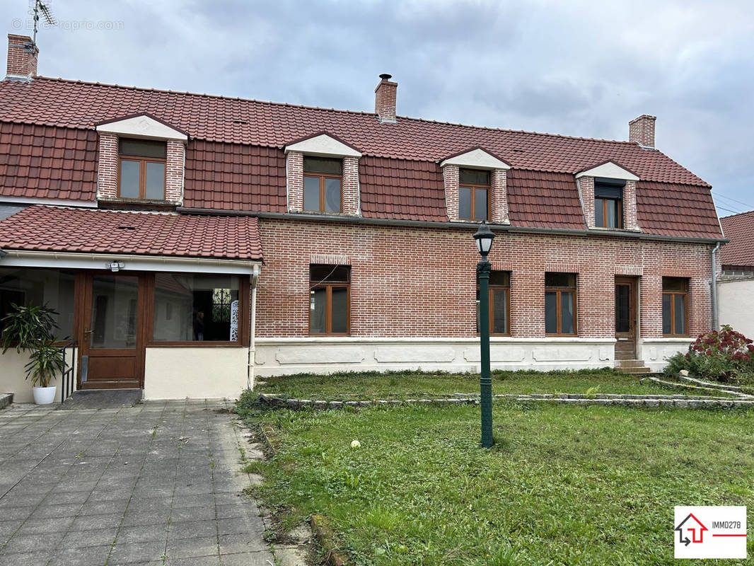 Maison à AIRE-SUR-LA-LYS