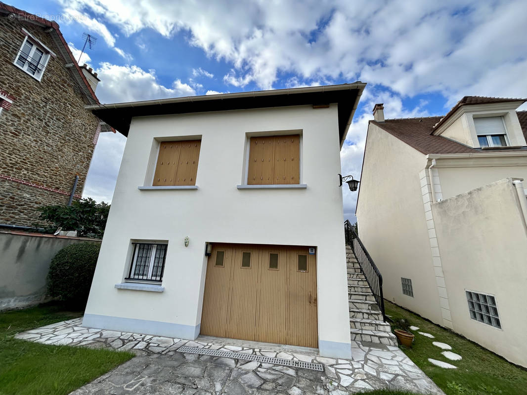 Maison à CHELLES