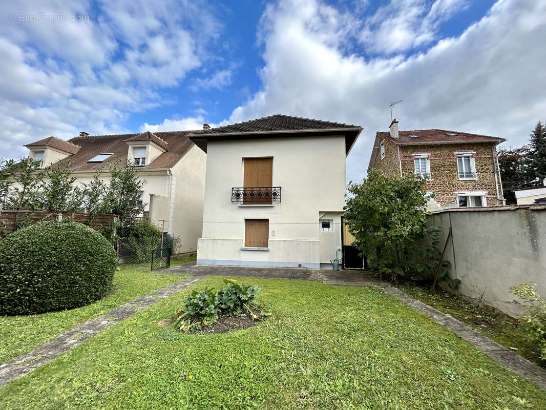 Maison à CHELLES