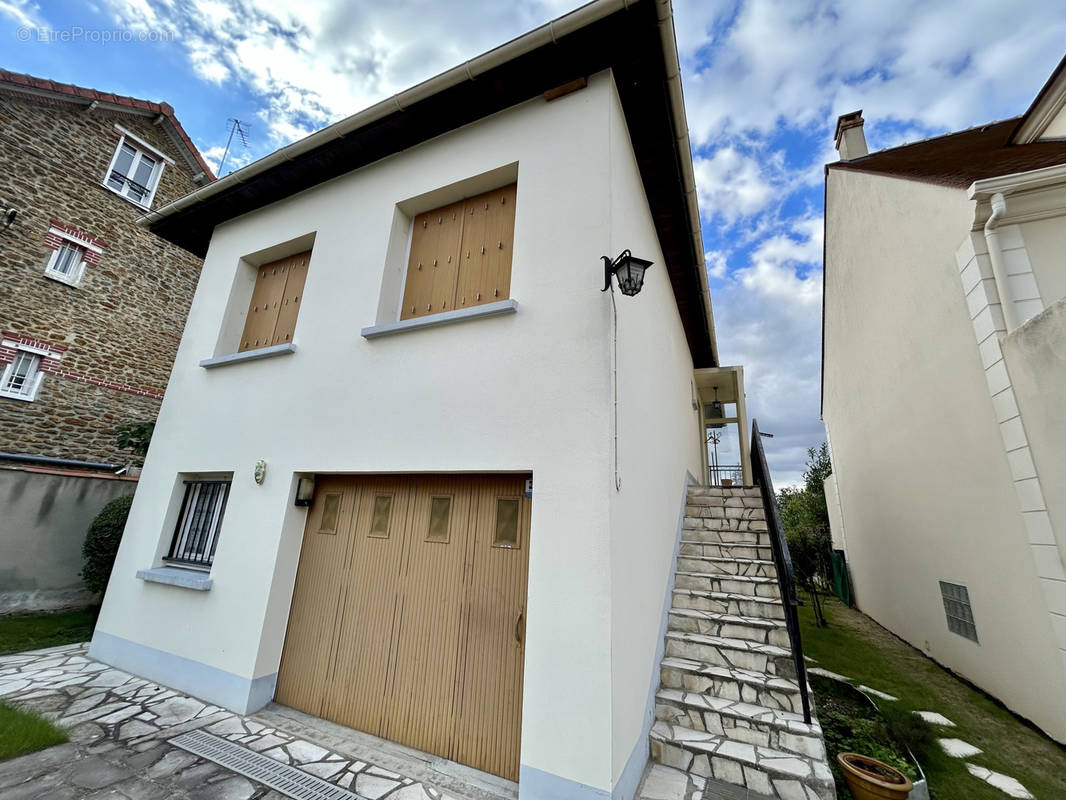 Maison à CHELLES