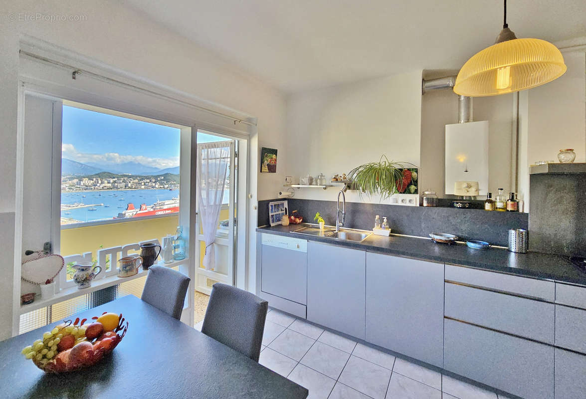 Appartement à AJACCIO