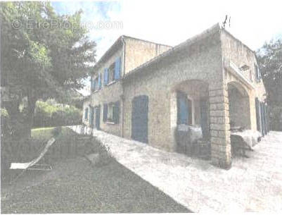 Maison à CHUSCLAN