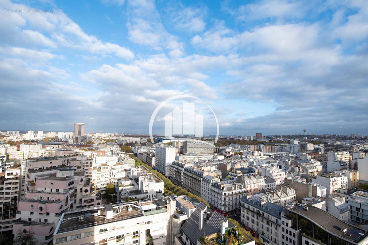 Appartement à PARIS-19E