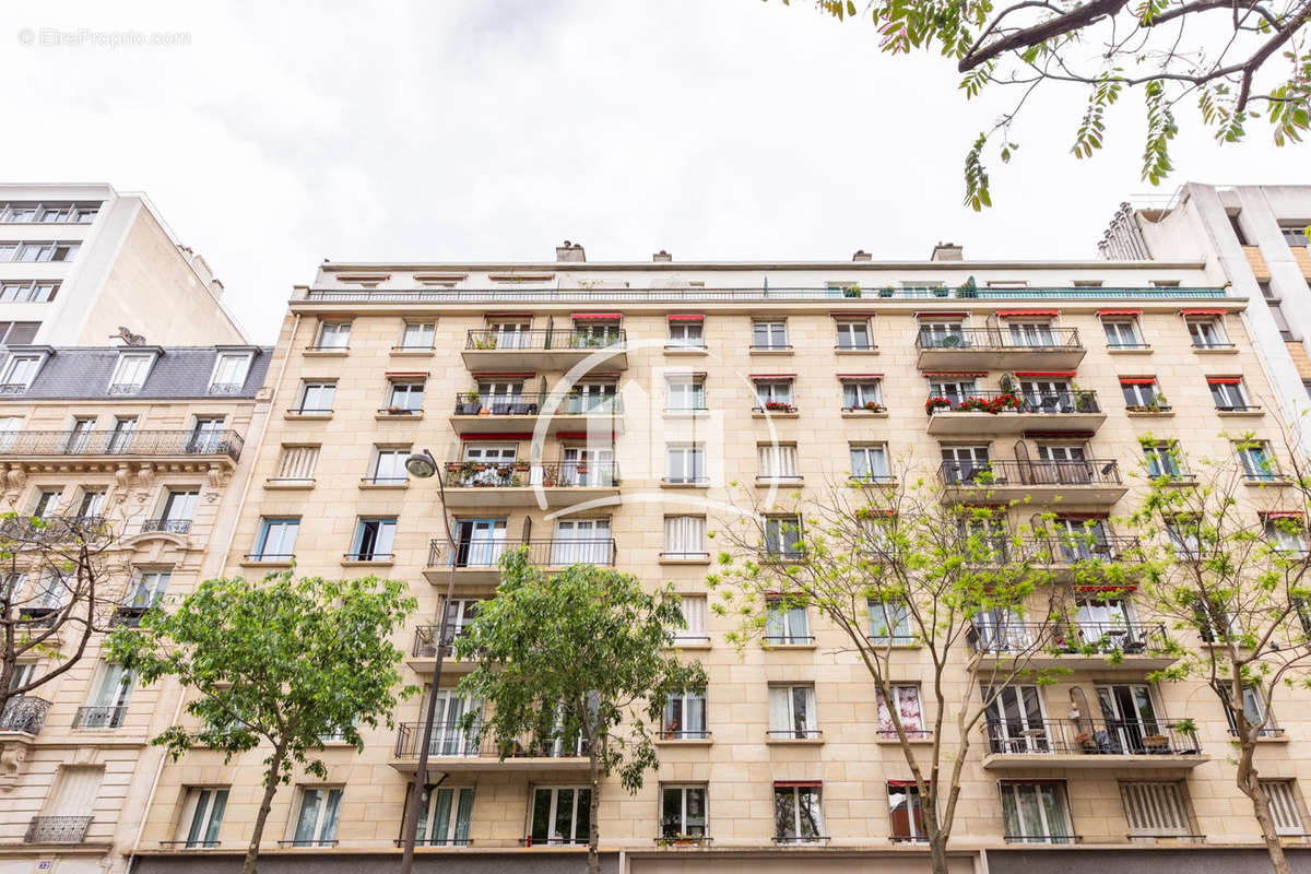 Appartement à PARIS-11E