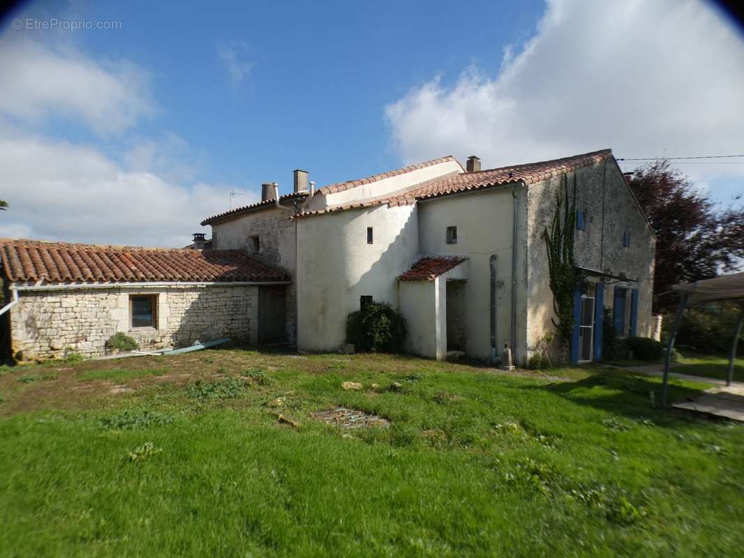 Maison à SAINTE-HERMINE