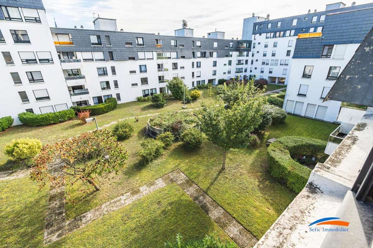   - Appartement à REIMS