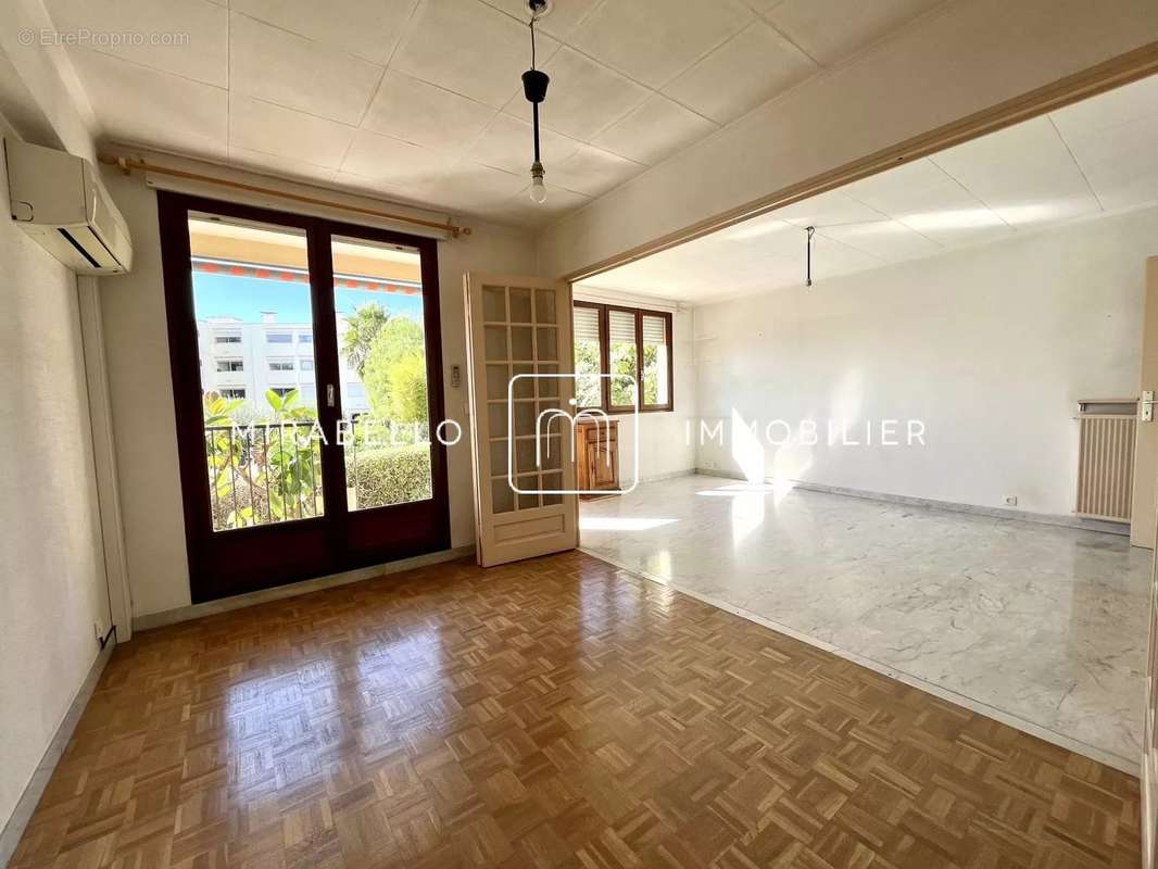 Appartement à CAGNES-SUR-MER