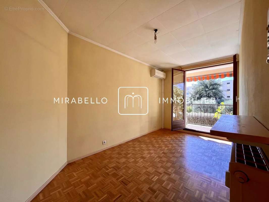 Appartement à CAGNES-SUR-MER