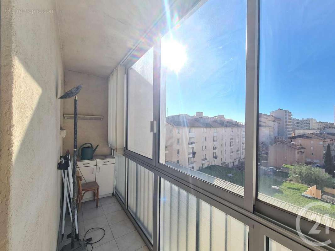 Appartement à TOULON