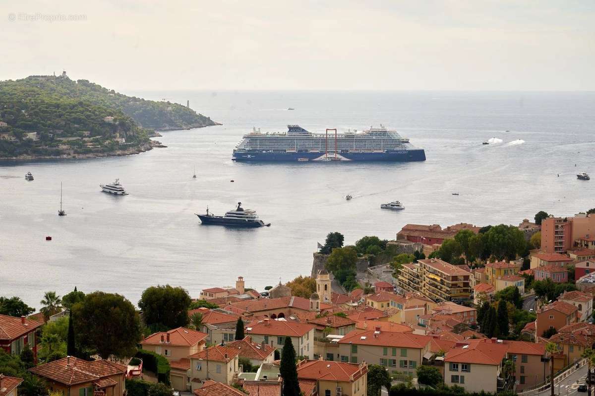 Appartement à VILLEFRANCHE-SUR-MER