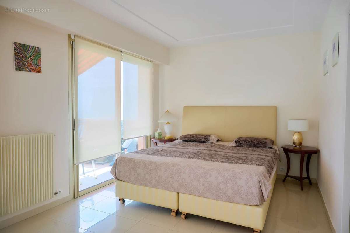 Appartement à VILLEFRANCHE-SUR-MER