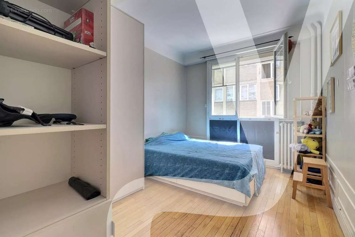 Appartement à PARIS-11E