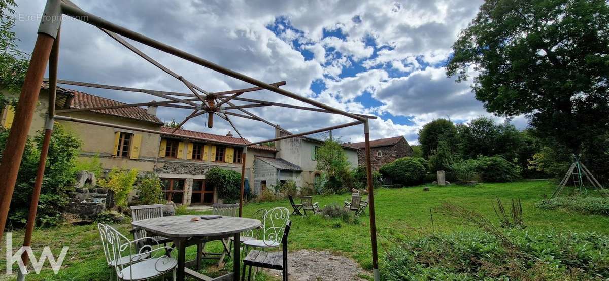 Maison à LE MONASTIER-SUR-GAZEILLE