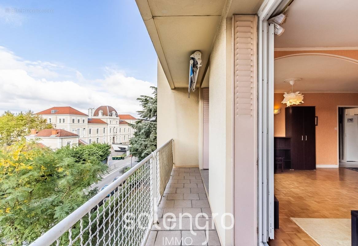 Appartement à VILLEURBANNE