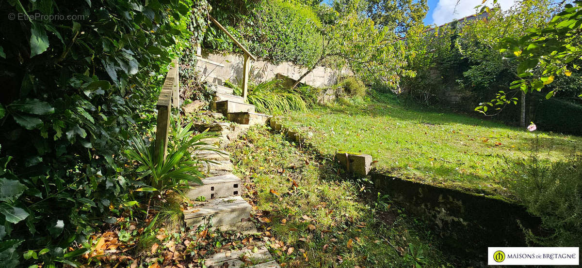 Maison à PONT-AVEN