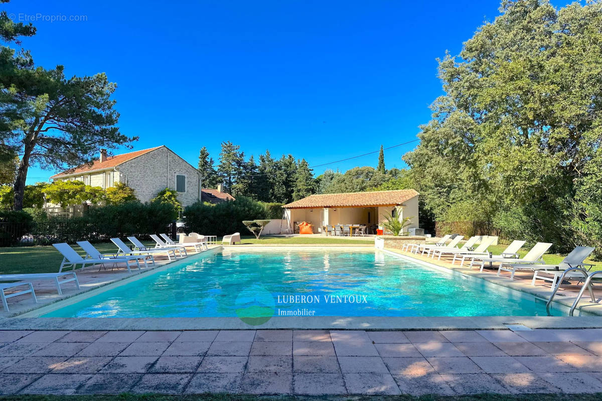 Maison à SAUMANE-DE-VAUCLUSE