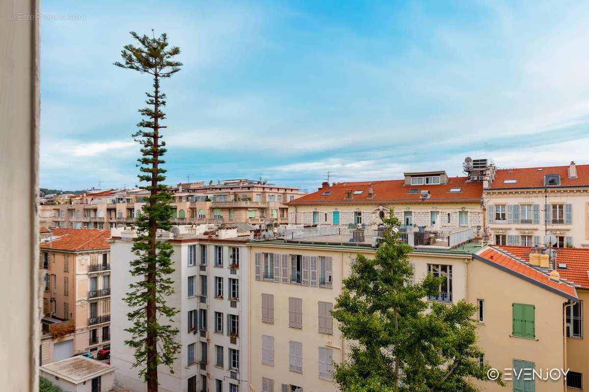 Appartement à NICE