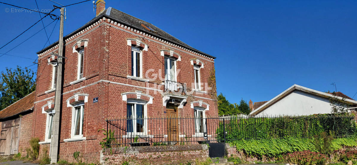 Maison à BRAY-SUR-SOMME