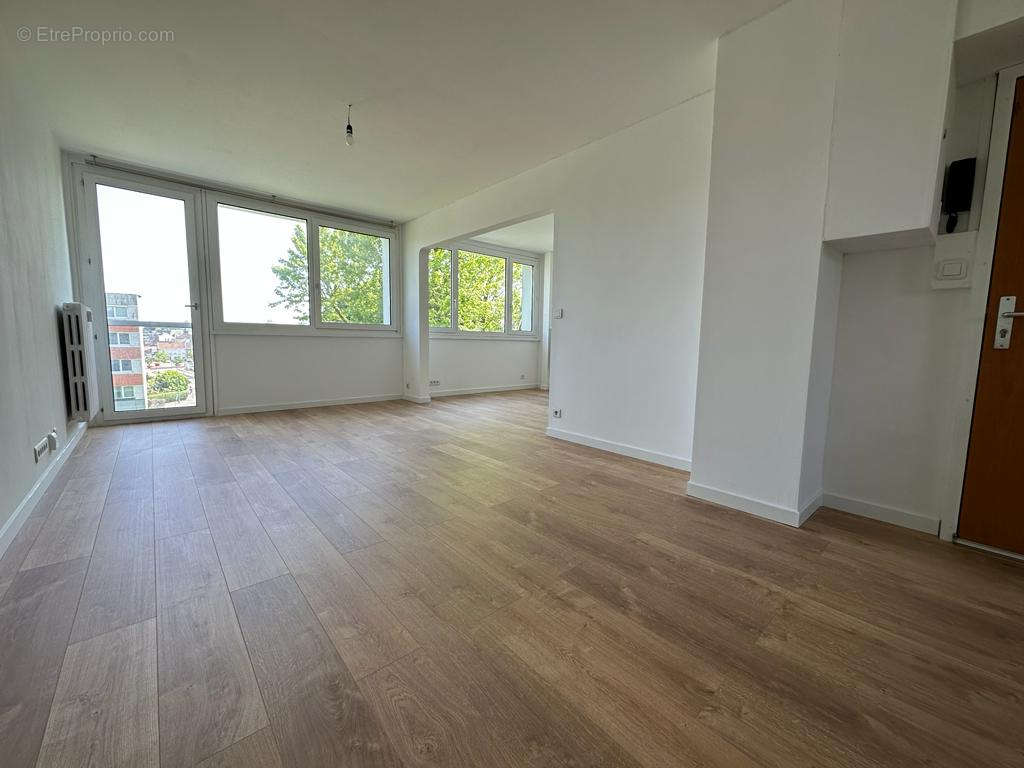 Appartement à LYS-LEZ-LANNOY