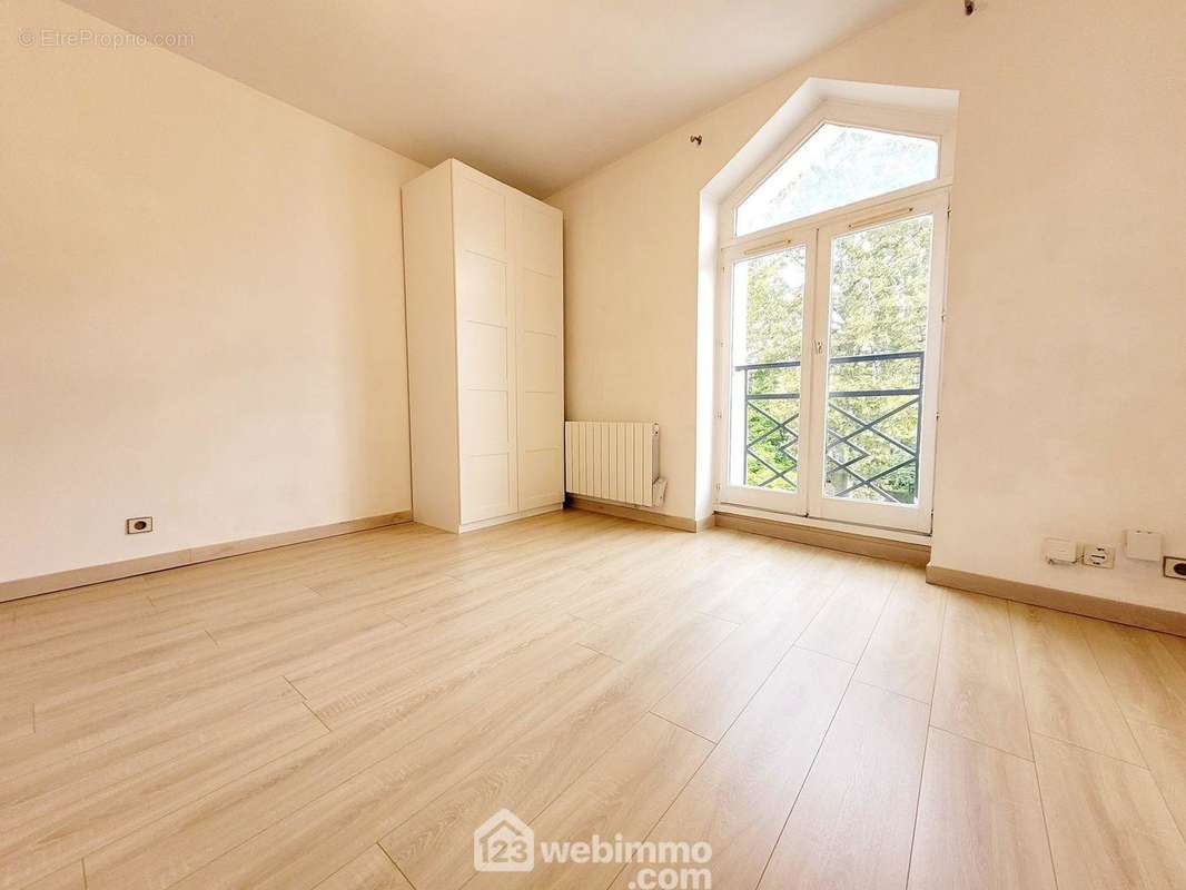 Appartement à CHATILLON