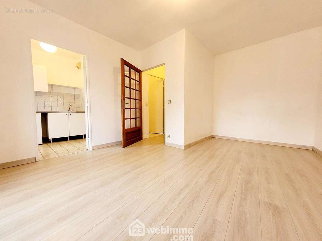 Appartement à CHATILLON