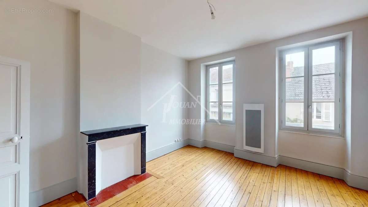 Appartement à YGRANDE