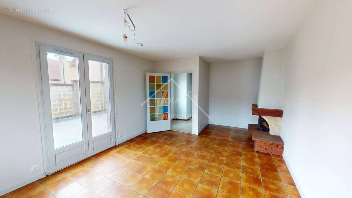 Appartement à YGRANDE