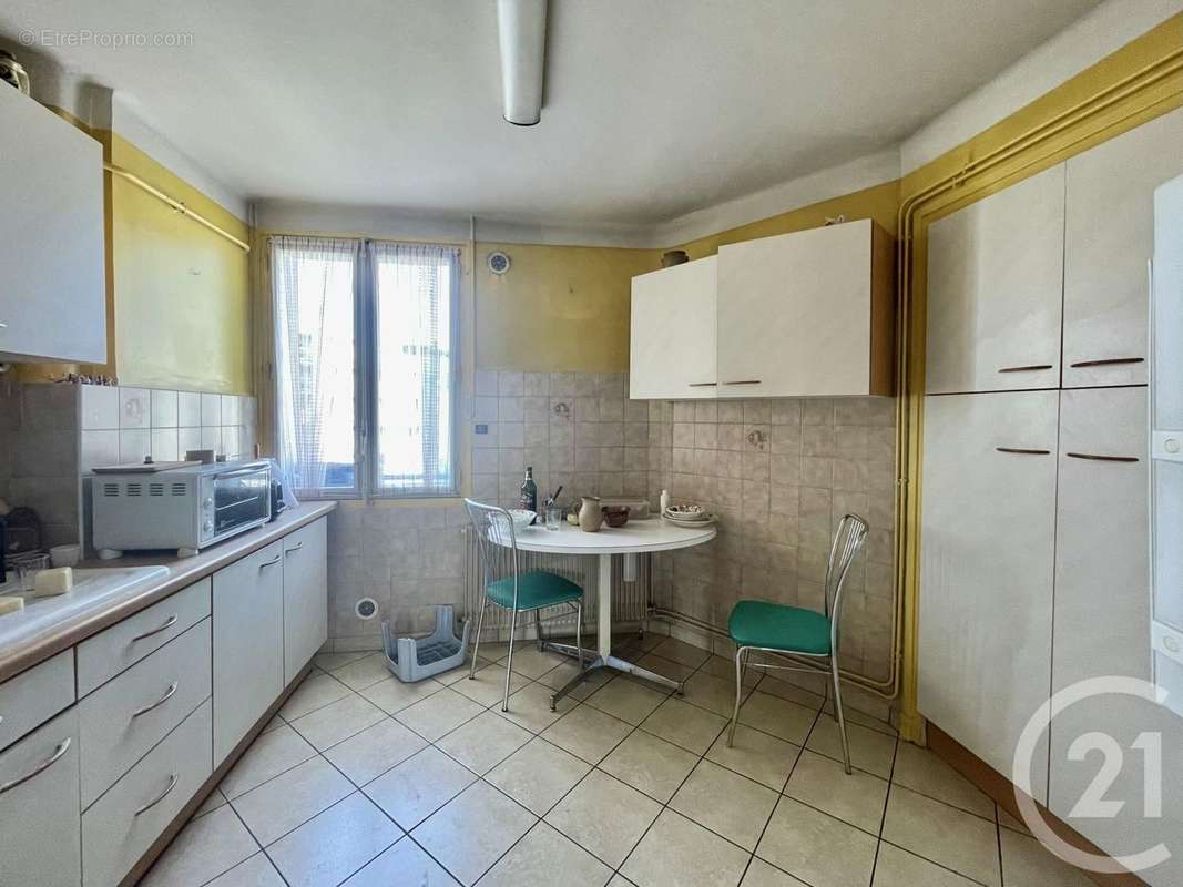 Appartement à VILLEURBANNE