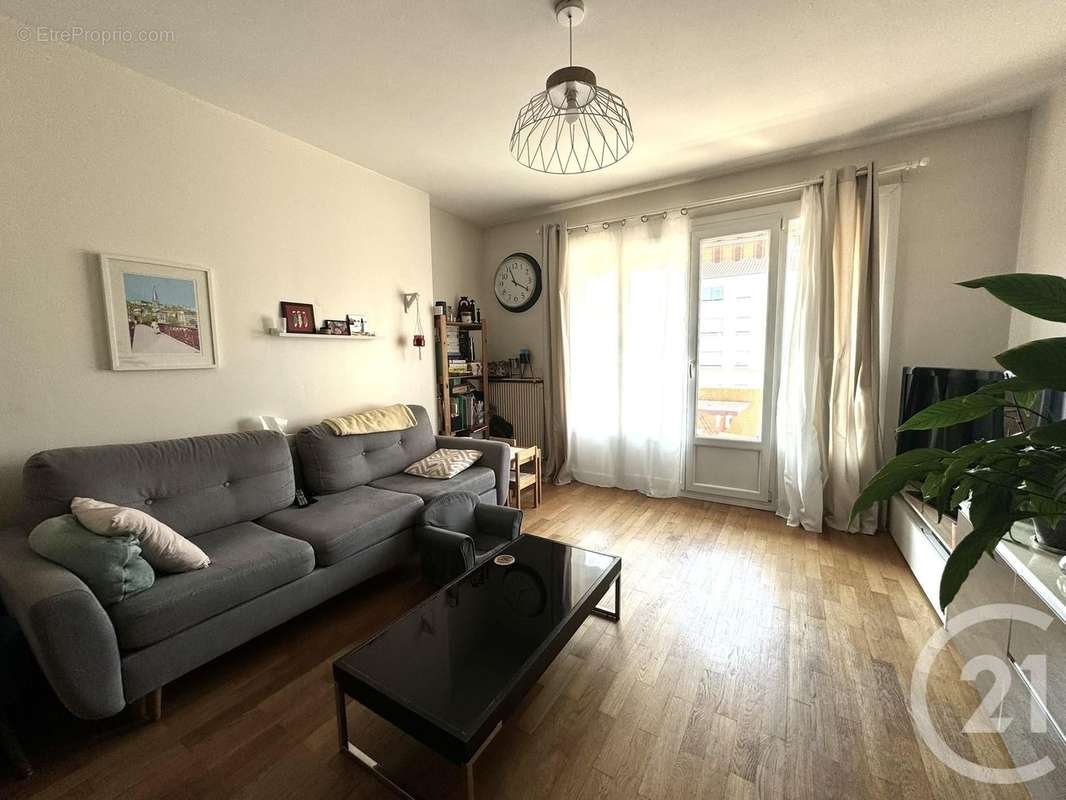 Appartement à VILLEURBANNE