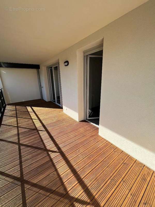   - Appartement à TOULOUSE