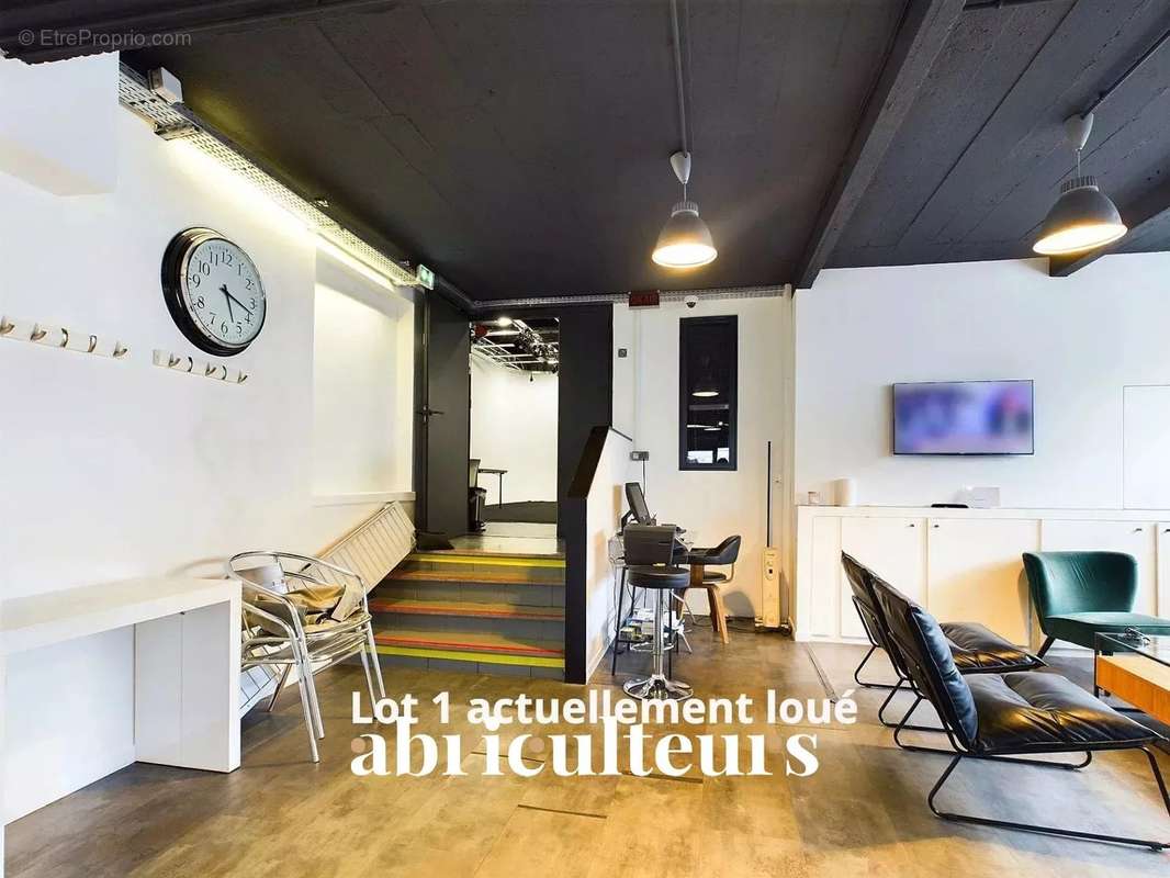 Appartement à COURBEVOIE