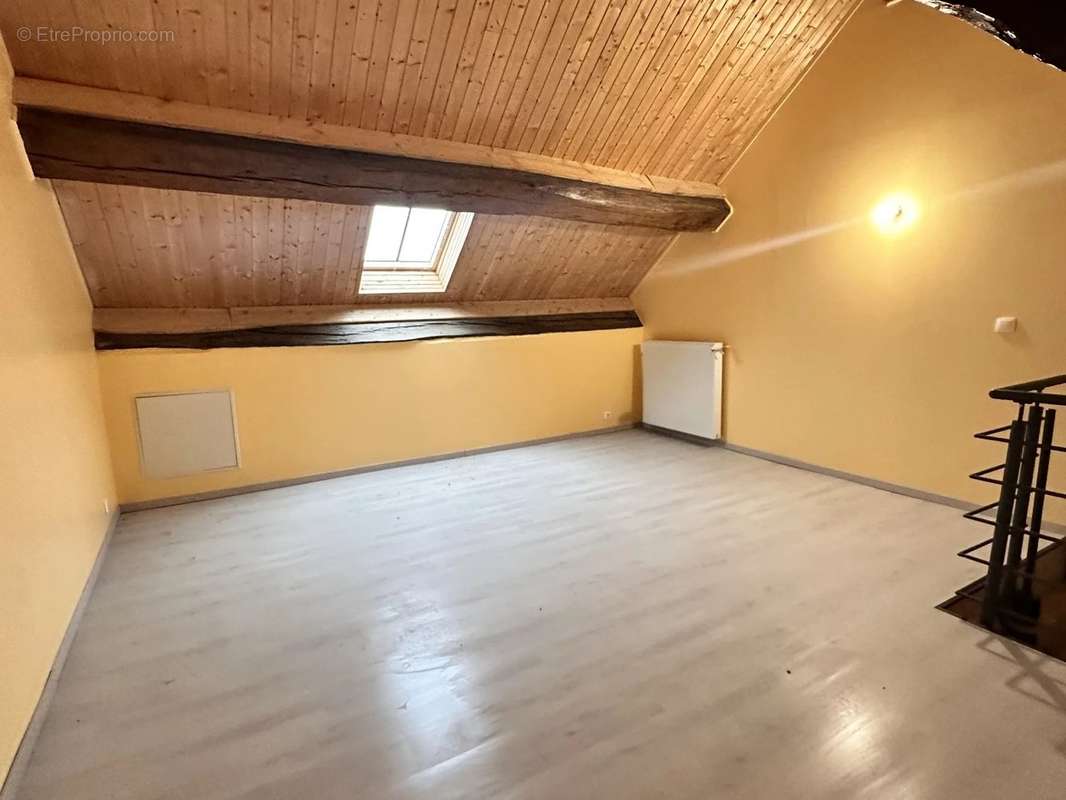 Appartement à SEURRE