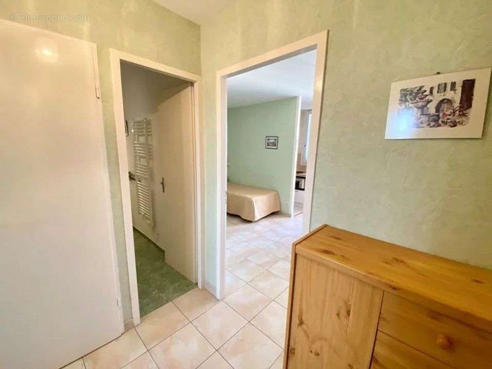 Appartement à GREOUX-LES-BAINS