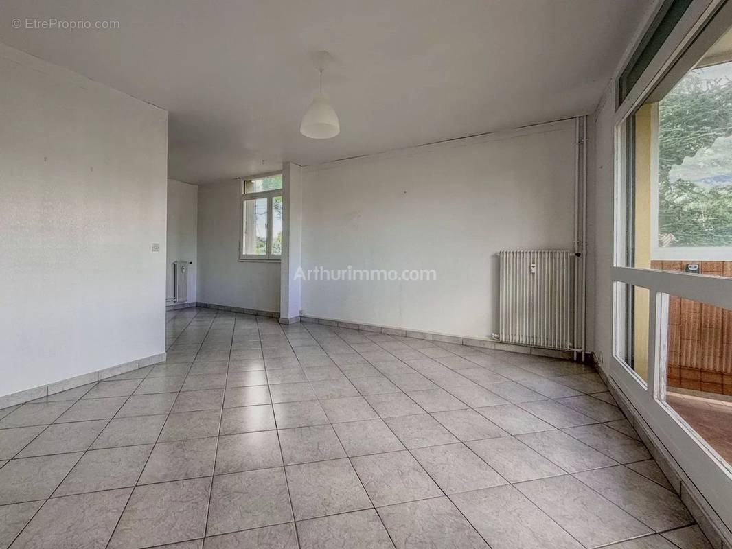 Appartement à DRAGUIGNAN