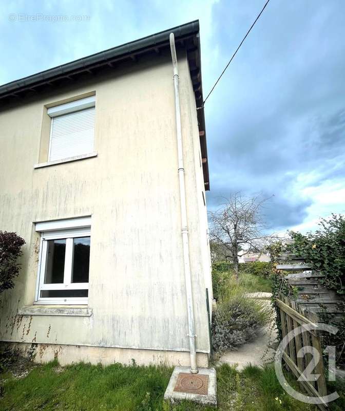 Maison à LE CREUSOT