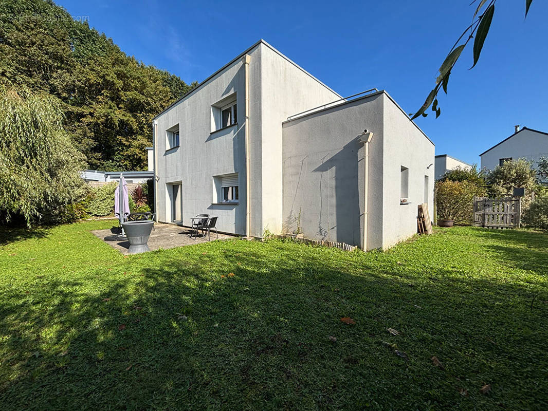 Maison à TREILLIERES