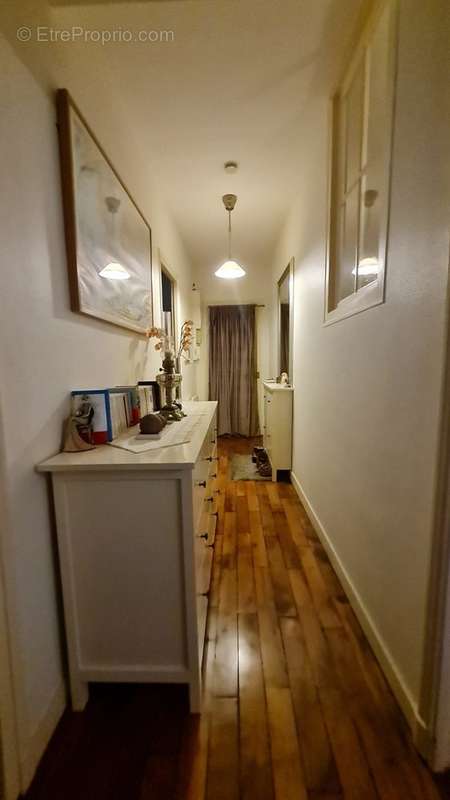 Appartement à PARIS-10E