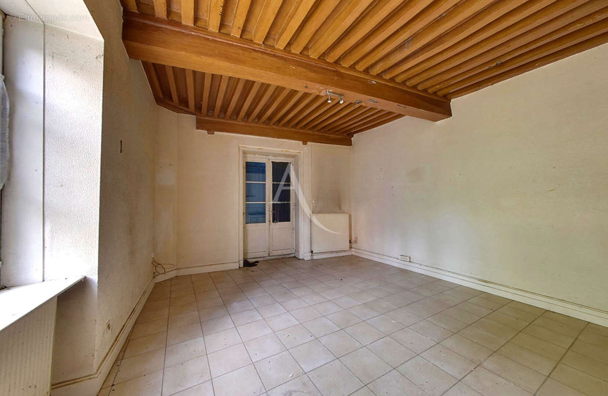 Appartement à SAINT-SYMPHORIEN-D&#039;ANCELLES