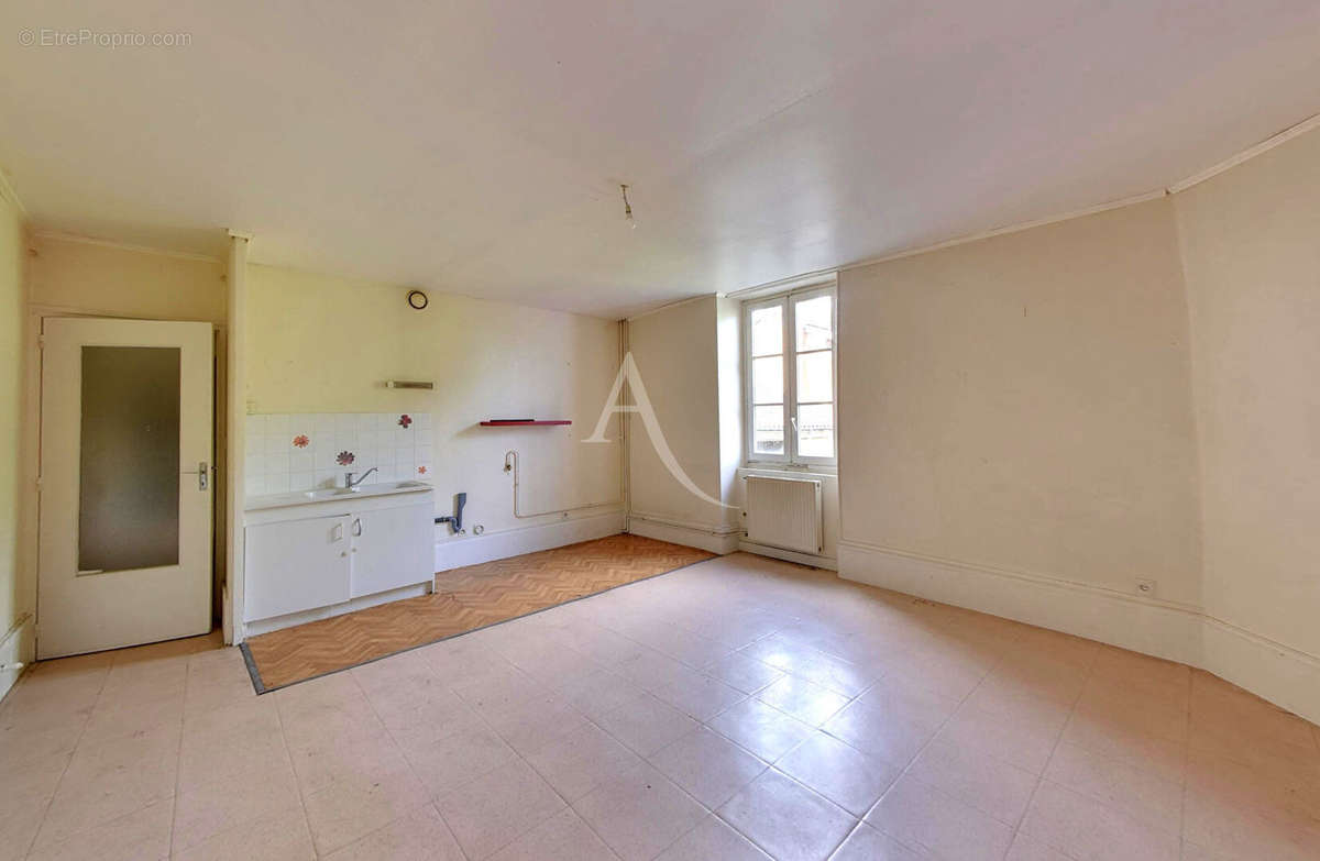 Appartement à SAINT-SYMPHORIEN-D&#039;ANCELLES