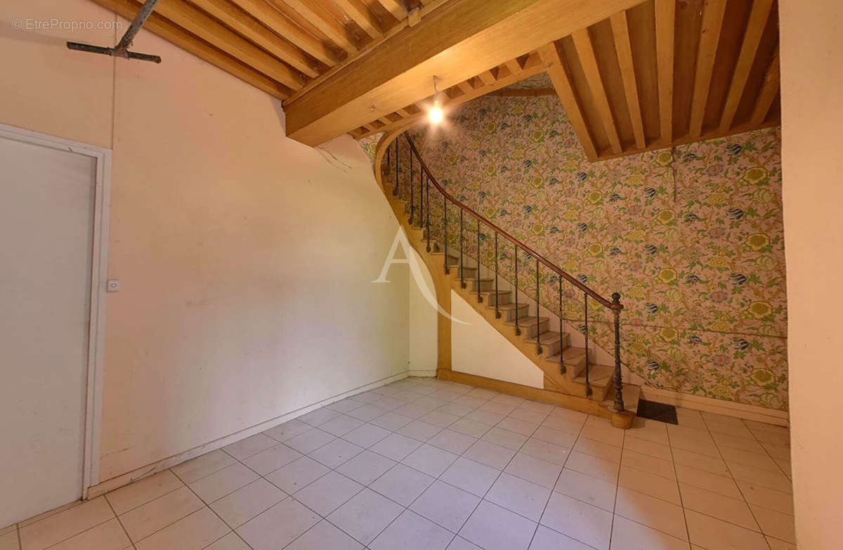 Appartement à SAINT-SYMPHORIEN-D&#039;ANCELLES