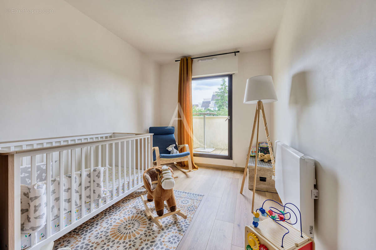 Appartement à LE PERREUX-SUR-MARNE