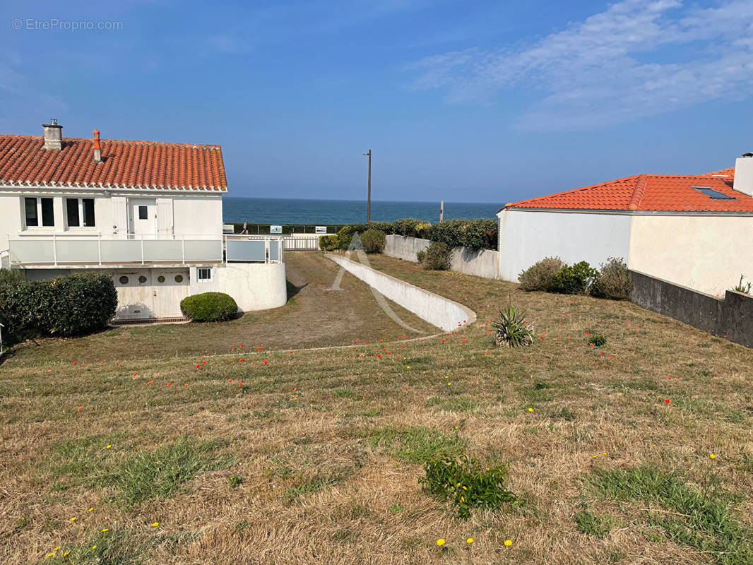 Terrain à BRETIGNOLLES-SUR-MER