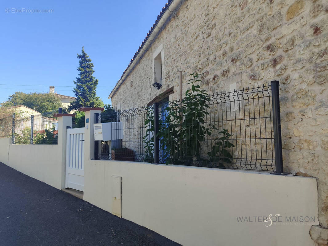 Maison à MEURSAC